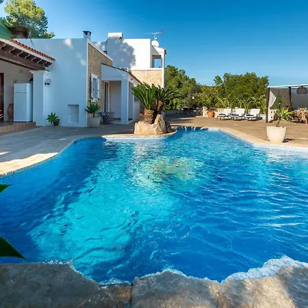 Bonaire, Up To 8+2 With Pool & Views بيت للعطل *
