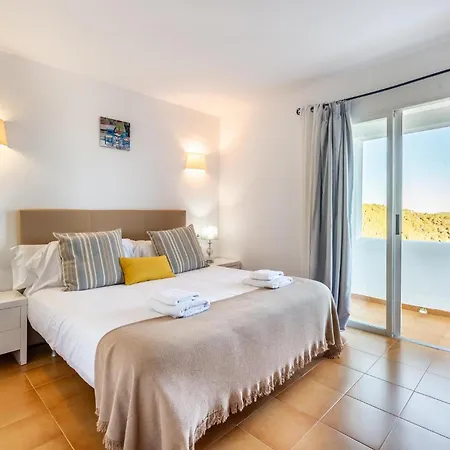 Bonaire, Up To 8+2 With Pool & Views