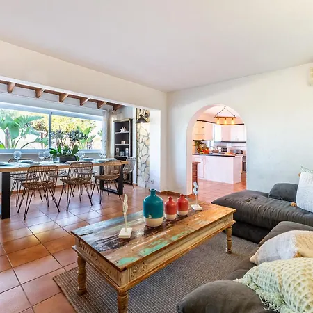 Feriehus Bonaire, Up To 8+2 With Pool & Views